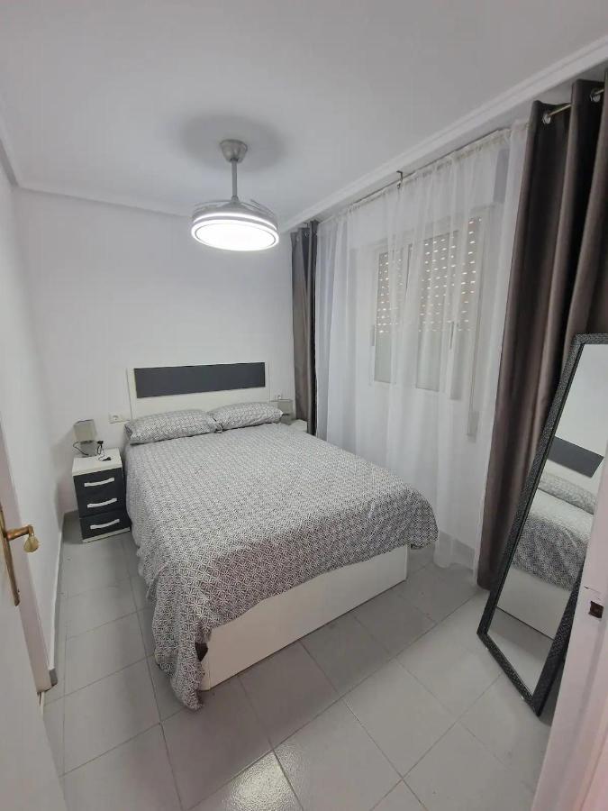 Almudena Apartments Торевиеха Екстериор снимка